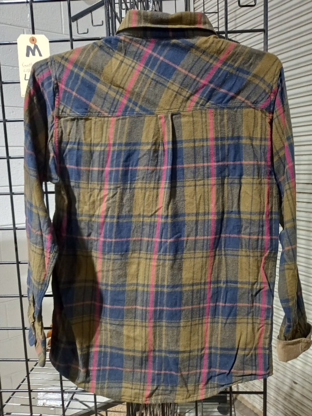 Men's Flannel Plaid Shirt, Flex Henley + Green Venado Tee | Medium - Picture 7 of 10